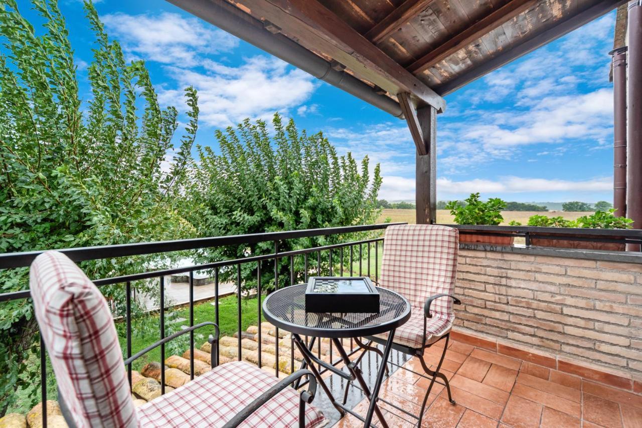 Casale Dei Gelsi Bed & Breakfast Castiglione In Teverina Ngoại thất bức ảnh